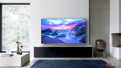 TCL P8全場(chǎng)景AI電視 點(diǎn)燃年輕狂歡，身臨其境盡享球場(chǎng)熱浪